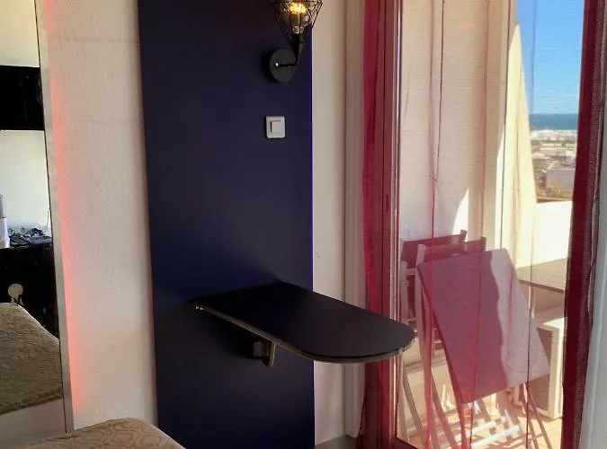 Naturiste Summer Port Nature 656 آجد